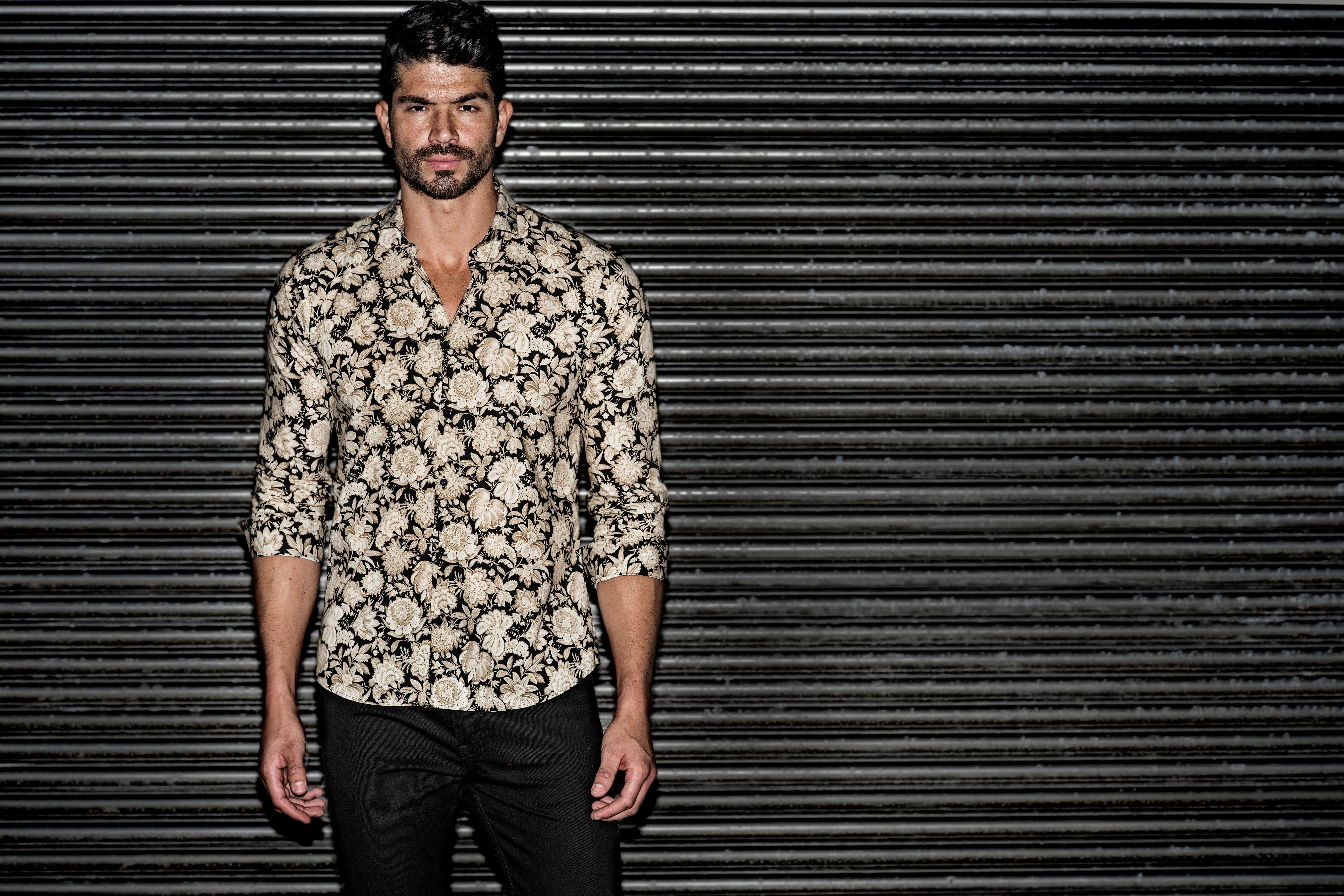 Short-sleeved T-shirt men's fashion trend Hong Kong style high